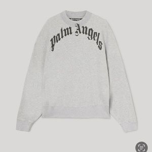 I’m selling a palm angels sweater. Men size medium and Silver.